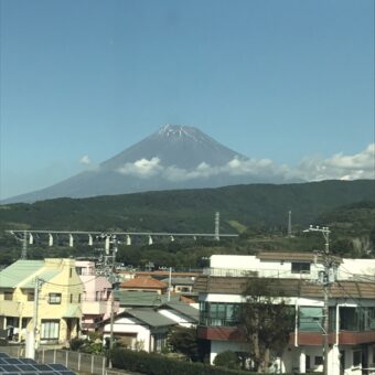 金と銀の刺さない鍼は即効性抜群